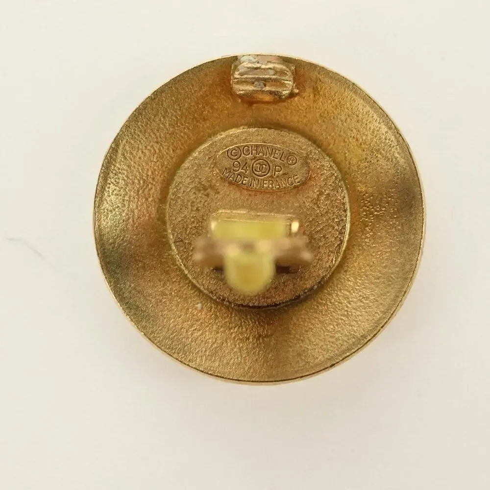 Chanel CC Logo Earring Gold